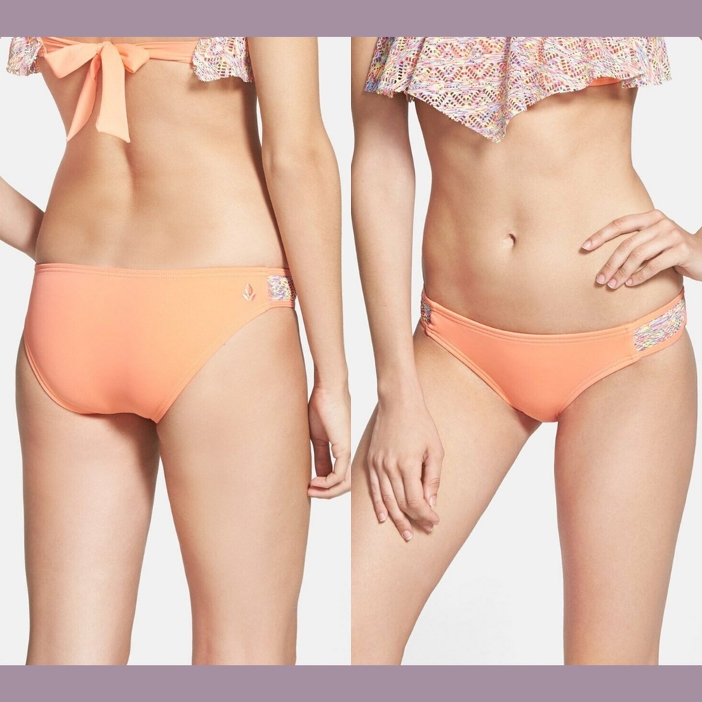 NWT Reef Summer Breeze Crochet Side Bikini Bottoms‎ [SZ Large ]